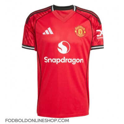 Manchester United Bruno Fernandes #8 Hjemmebanetrøje 2025-26 Kortærmet Manchester United Bruno Fernandes #8 Hjemmebanetrøje 2025-26 Kortærmet